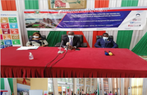 UVICOCI / ATELIER DE FORMATION DES MAIRES DU DISTRICT D’ABIDJAN SUR LA SENSIBILISATION DE PROXIMITÉ, EN VUE D’IMPACTER LE CHANGEMENT DE COMPORTEMENT DES POPULATIONS FACE À LA COVID-19.