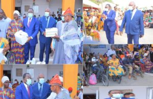 Notre Attécoubé: CEREMONIE OFFICIELLE DE DISTRIBUTION DE KITS ALIMENTAIRES DE FIN D’ANNÉE