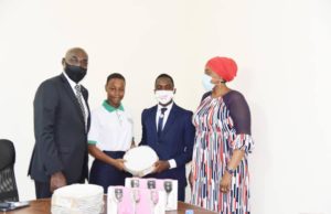 Mairie de Cocody: Le maire Jean-Marc Yacé offre du matériel didactique d’une valeur de 4 millions de Fcfa