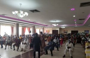 Commune de Port Bouët: Dr EMMOU REÇOIT LES SINISTRÉS DU MARCHÉ