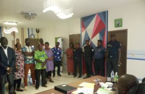 Mairie de Tiassalé: PRÉSENTATION DE CONDOLÉANCES ET SOUTIEN DES CHEFS DE SERVICE ET DU PERSONNEL DE LA MAIRIE DE TIASSALÉ À L’HONORABLE DÉPUTÉ-MAIRE, ASSALÉ TIÉMOKO.