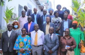 UVICOCI/ Projet TCI : remise des produits contraceptifs aux mairies et districts sanitaires