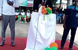 Discours de M. Bilé Diéméléou Amon Gabriel, Maire de Dimbokro, à l’Inauguration des infrastructures routières offertes par le PR à Soungansou, ce 18 septembre 2021.