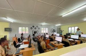 Commune de Mayo: Formation