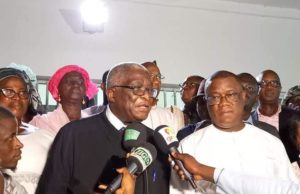 ACTU_COMMUNE: Visite de travail du Maire Nicolas DJIBO à Ziguinchor / L’ ACCUEIL À L’AÉROPORT DE ZIGUINCHOR EN IMAGES