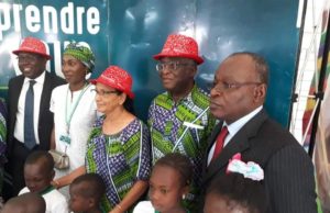 Retro Noël à Bouaké: Fin de l’atelier des enfants sur la peinture, la poterie, le vernissage… LES ENFANTS EXPOSENT LEURS OEUVRES D’ART