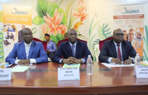 Mairie de Marcory: le ministre Sidi Touré ouvre un Point Service Emploi Jeunes