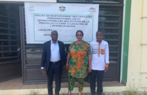 LA DELEGATION REGIONALE ANAGED DU SUD-COMOE FORME 50 PRE COLLECTEURS DE DECHETS MENAGERS.