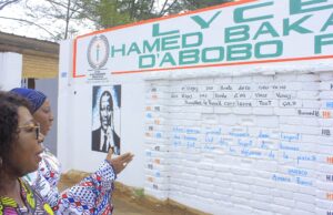 ABOBO: BAPTEME DU LYCEE HAMED_BAKAYOKO D’ABOBO D’ABOBO PK 18. KANDIA CAMARA PREND L’ENGAGEMENT DE TOUJOURS HONORER LA MÉMOIRE DE L’EX-PREMIER MINISTRE